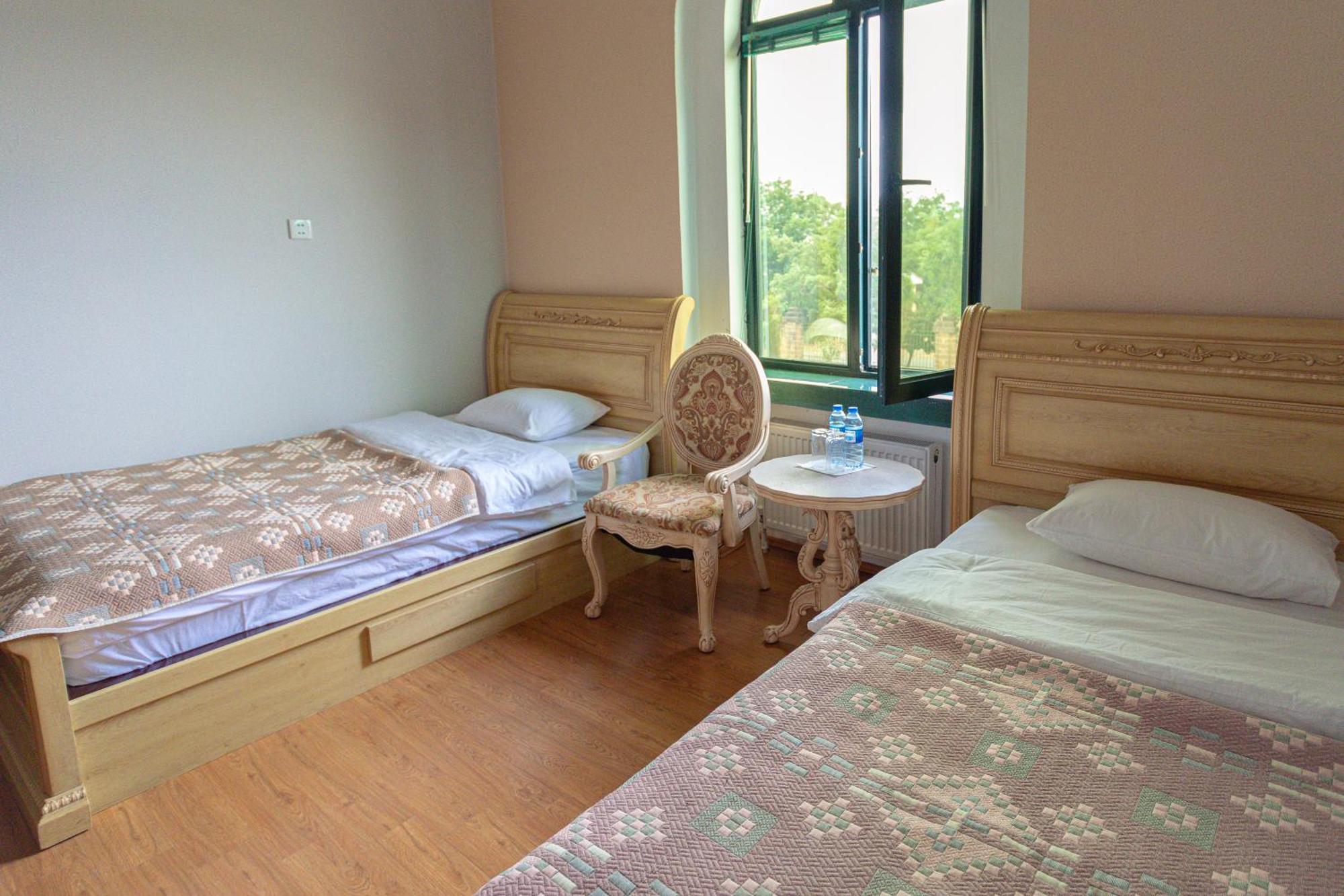 Chabiant Guesthouse Chateau Monolit Ikinci Yeniyol Ngoại thất bức ảnh
