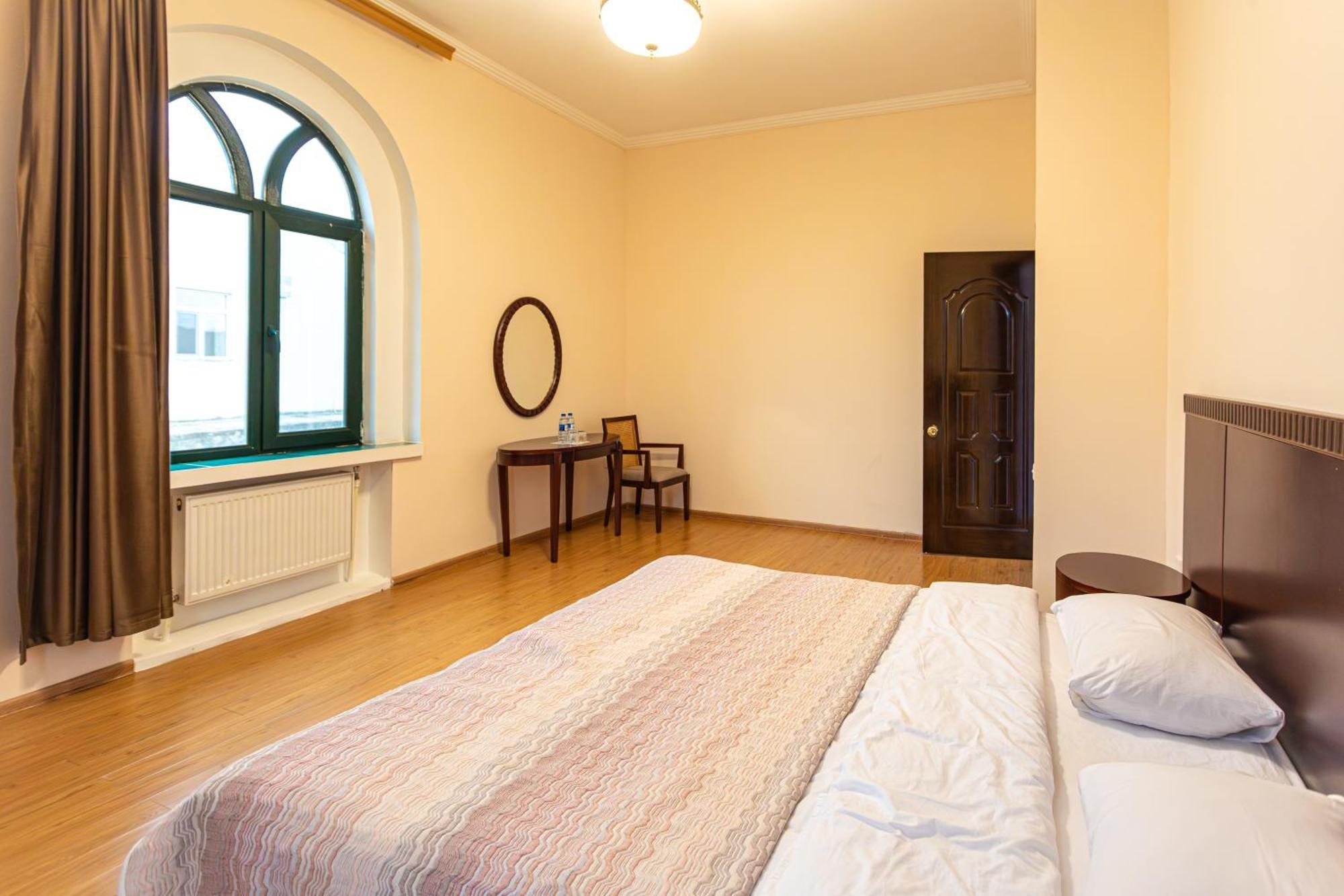 Chabiant Guesthouse Chateau Monolit Ikinci Yeniyol Ngoại thất bức ảnh