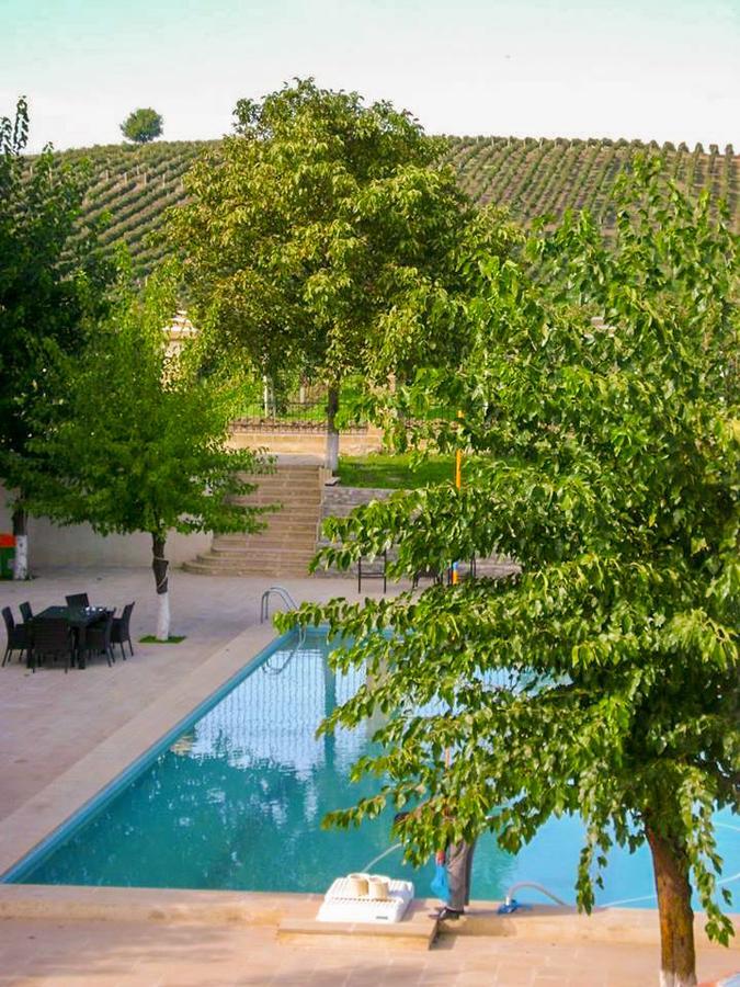 Chabiant Guesthouse Chateau Monolit Ikinci Yeniyol Ngoại thất bức ảnh